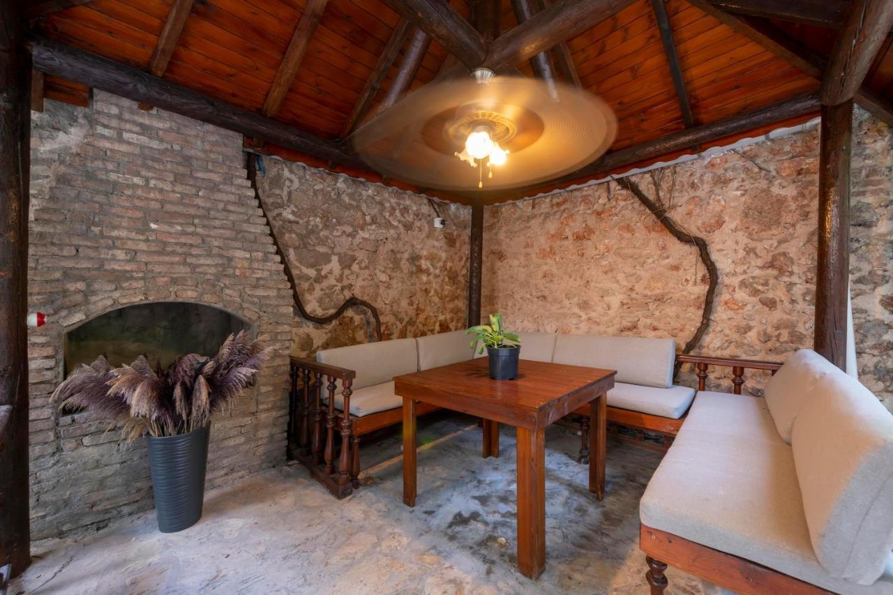 Casa Maria Hotel Antalya Bagian luar foto